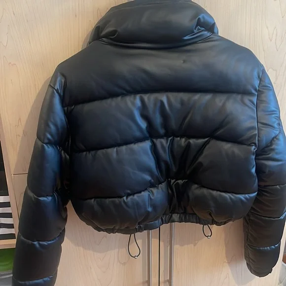 Black jacket - Picture 4 of 4